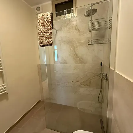 Wh - Mediterranee - A 2 Passi Dalle Spiagge Con Piscina Condominiale - Wifi * 圣雷默